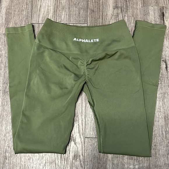 - SOLD - Alphalete Amplify leggings - Dusty Green (S) - Picture 3 of 4